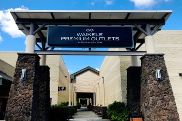 Waikele Premium Outlets Shuttle: Transportation from Waikiki